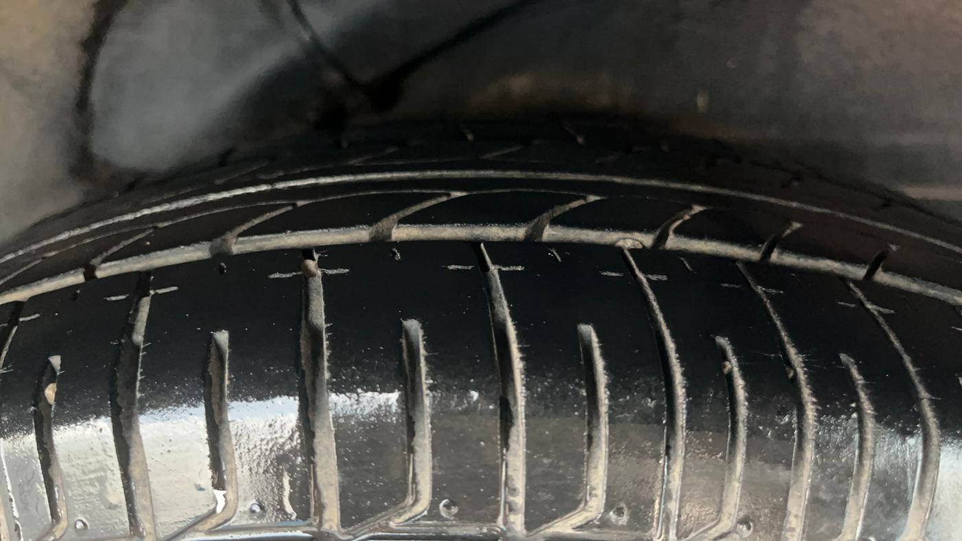 2013 Hyundai i10 SPORTZ 1.1, Petrol, Manual, 50,742 km, Left Rear Tyre Tread