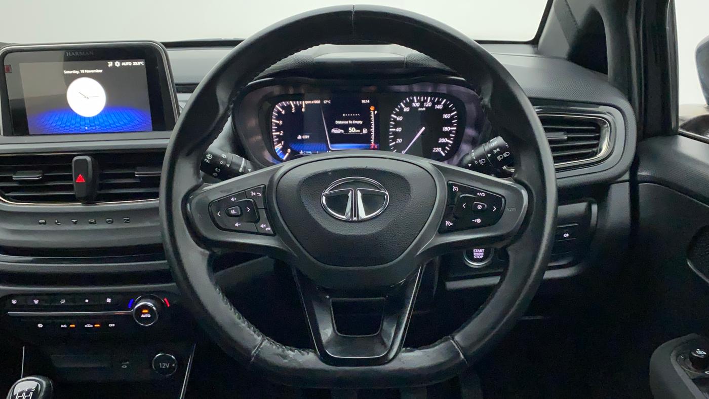 2022 Tata ALTROZ XZ PLUS DIESEL DARK EDITION, Diesel, Manual, 10,782 km, Steering Wheel Close Up
