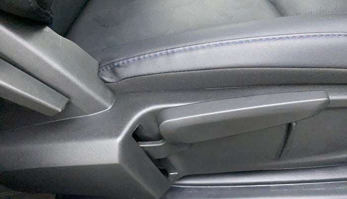 2022 Tata ALTROZ XZ PLUS DIESEL DARK EDITION, Diesel, Manual, 10,782 km, Driver Side Adjustment Panel