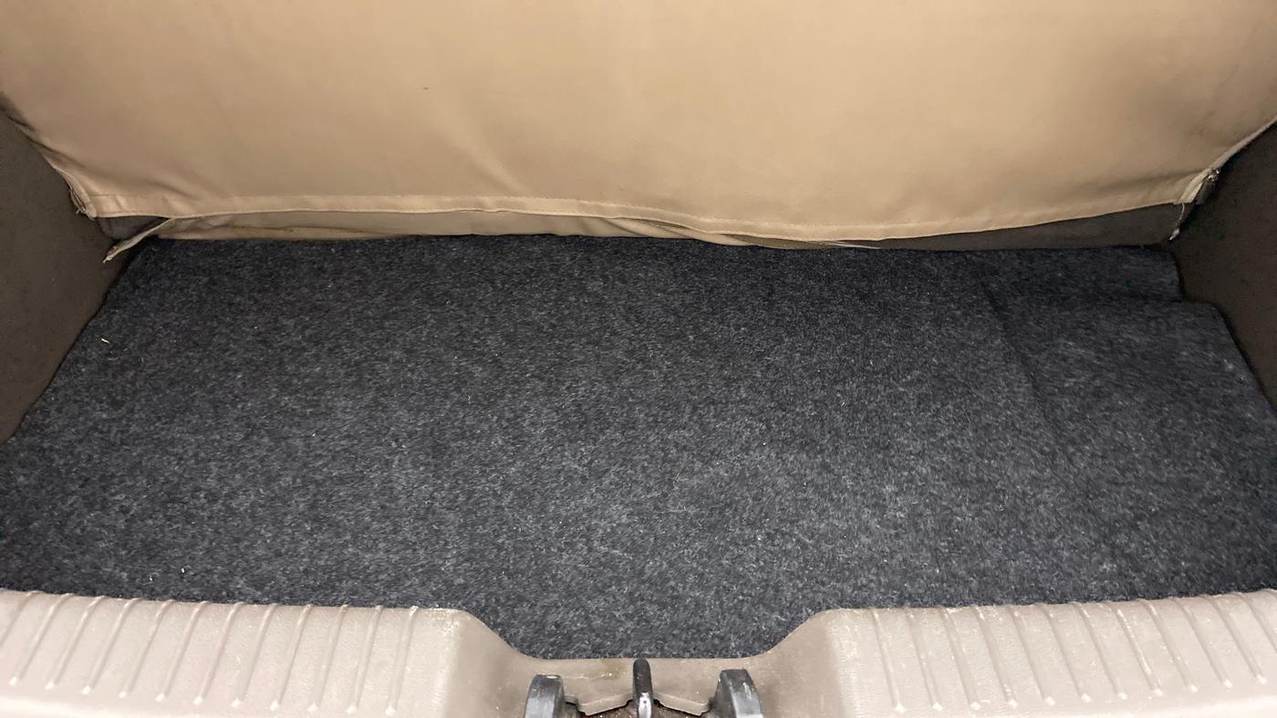 2013 Hyundai i10 MAGNA 1.1, Petrol, Manual, 57,078 km, Boot Inside