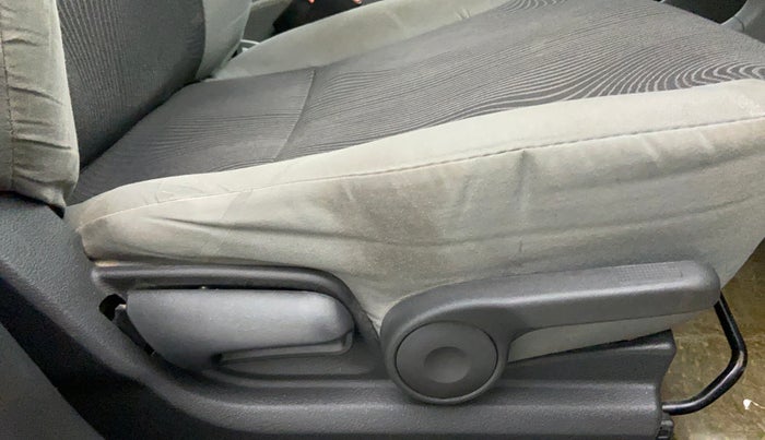 2011 Maruti A Star VXI, Petrol, Manual, 82,099 km, Driver Side Adjustment Panel