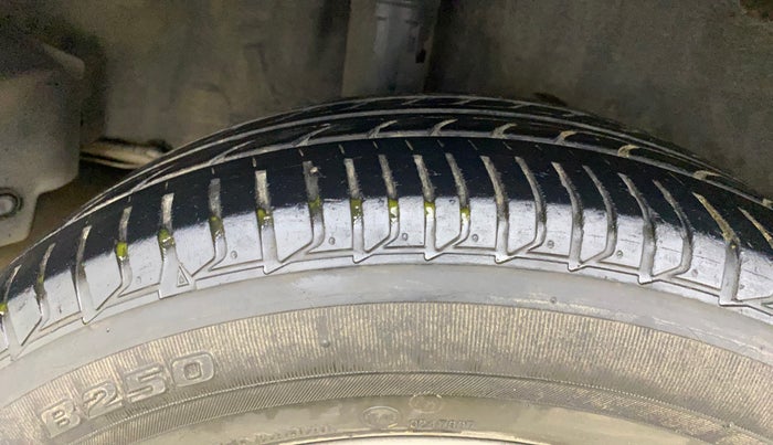 2016 Honda City 1.5L I-VTEC V MT, Petrol, Manual, 53,935 km, Right Rear Tyre Tread