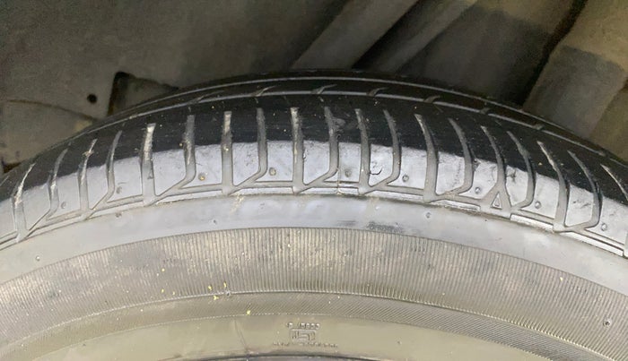 2016 Honda City 1.5L I-VTEC V MT, Petrol, Manual, 53,935 km, Left Rear Tyre Tread