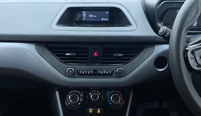 2021 Tata NEXON XM SUNROOF 1.5 RTQ, Diesel, Manual, 20,814 km, Air Conditioner