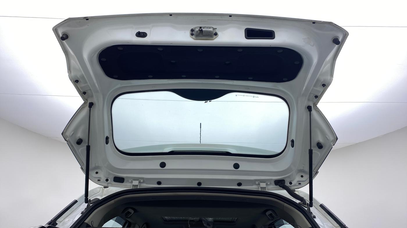 2021 Tata NEXON XM SUNROOF 1.5 RTQ, Diesel, Manual, 20,814 km, Boot Door Open