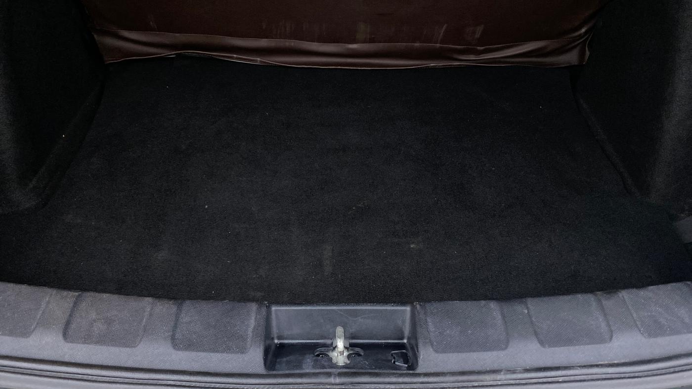 2021 Tata NEXON XM SUNROOF 1.5 RTQ, Diesel, Manual, 20,814 km, Boot Inside