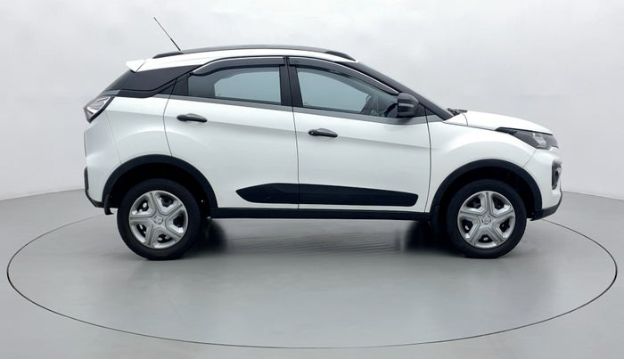 2021 Tata NEXON XM SUNROOF 1.5 RTQ, Diesel, Manual, 20,814 km, Right Side View