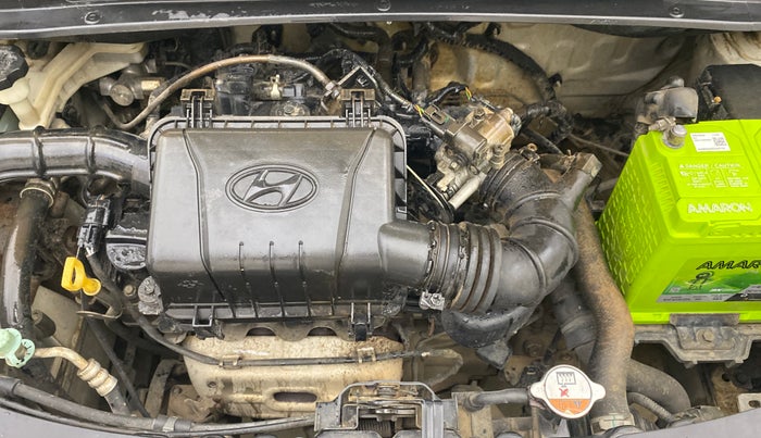 2016 Hyundai i10 SPORTZ 1.1, Petrol, Manual, 39,855 km, Engine View