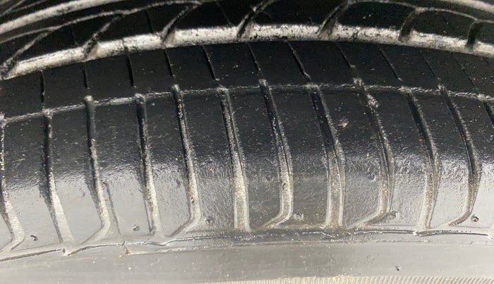 2016 Honda City 1.5L I-VTEC V MT, Petrol, Manual, 74,578 km, Left Front Tyre Tread