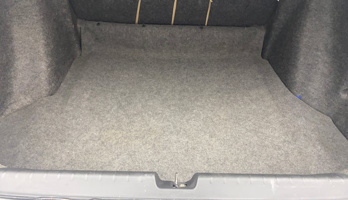 2016 Honda City 1.5L I-VTEC V MT, Petrol, Manual, 74,578 km, Boot Inside