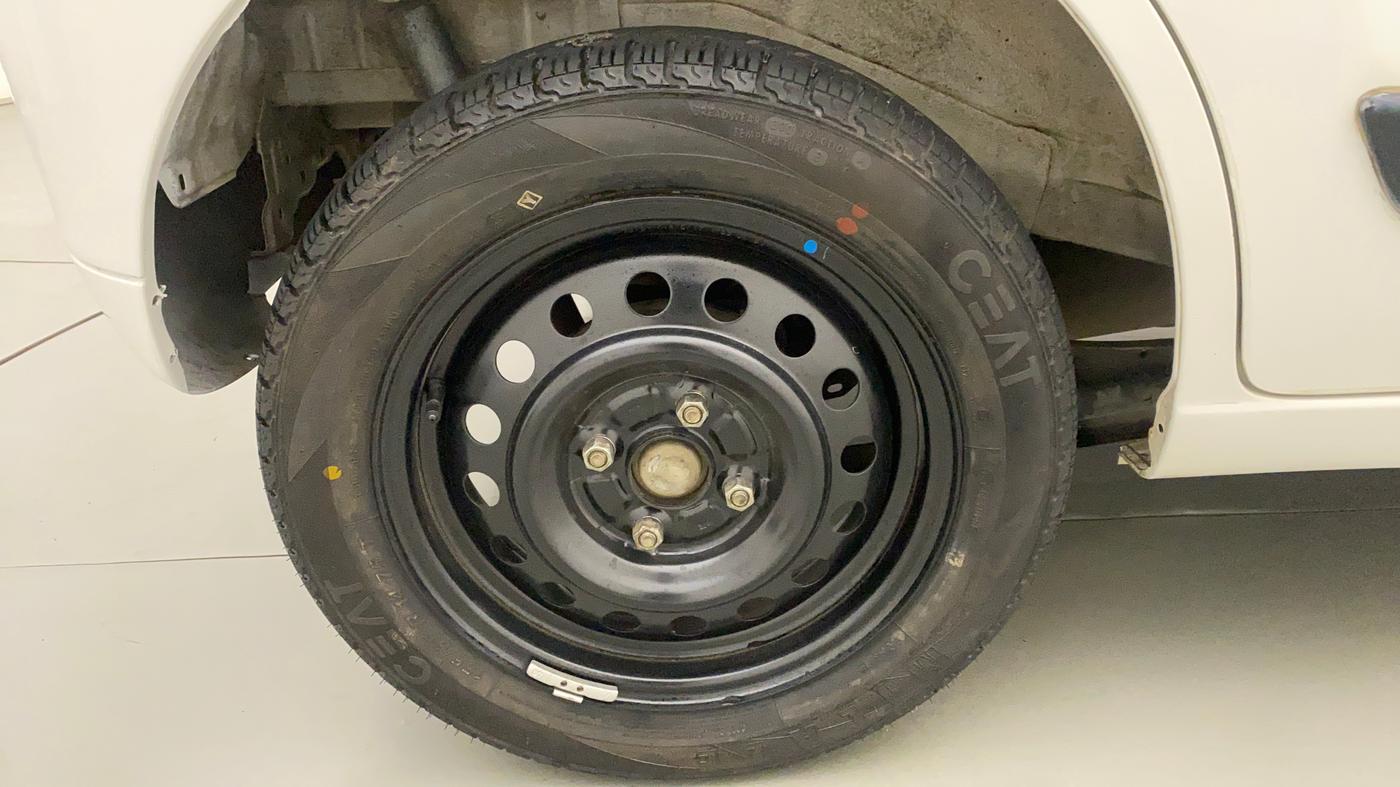 2018 Maruti Wagon R 1.0 VXI AMT, Petrol, Automatic, 34,473 km, Right Rear Wheel