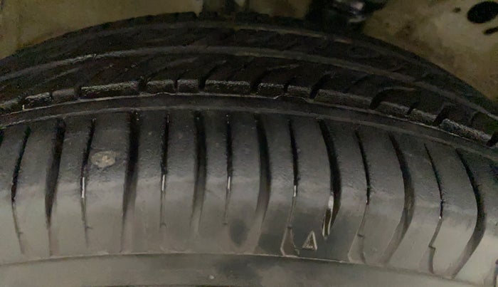 2018 Maruti Wagon R 1.0 VXI AMT, Petrol, Automatic, 34,473 km, Right Rear Tyre Tread
