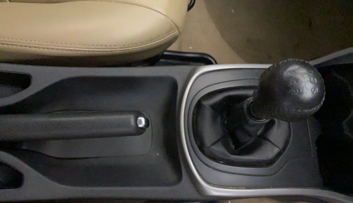 2020 Honda City 1.5L I-VTEC VX, Petrol, Manual, 41,789 km, Gear Lever