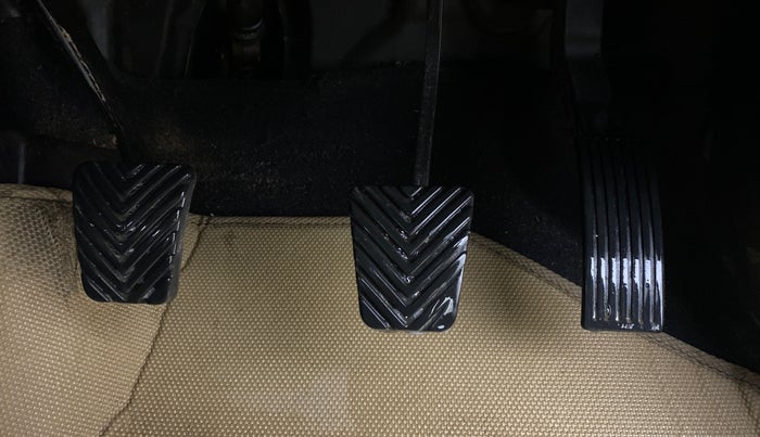 2018 Hyundai Elite i20 ASTA 1.2, Petrol, Manual, 1,15,411 km, Pedals