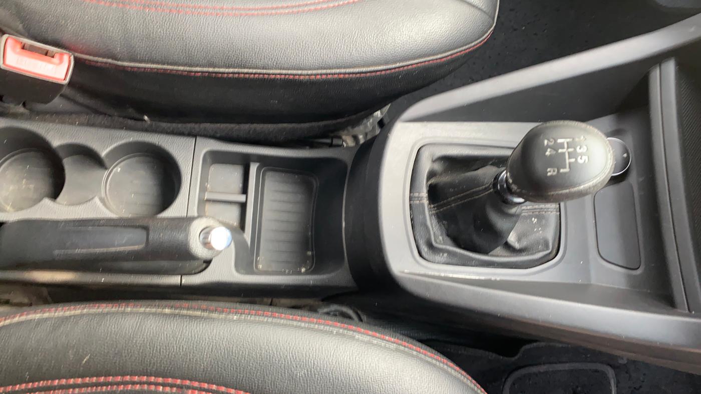2020 Ford New Figo TITANIUM1.5 DIESEL, Diesel, Manual, 38,829 km, Gear Lever