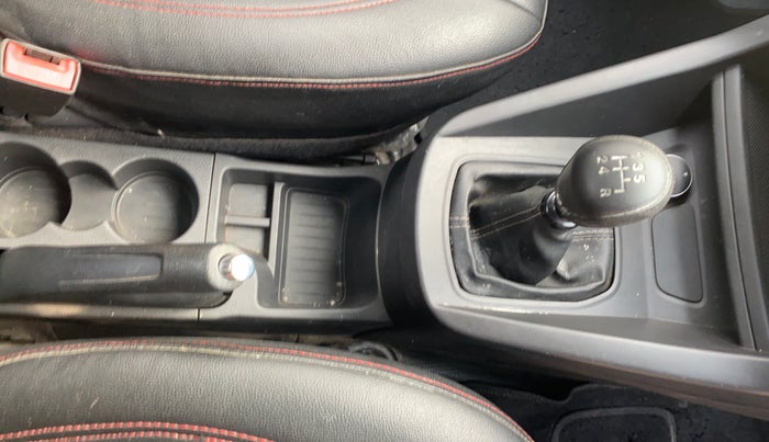 2020 Ford New Figo TITANIUM1.5 DIESEL, Diesel, Manual, 38,829 km, Gear Lever