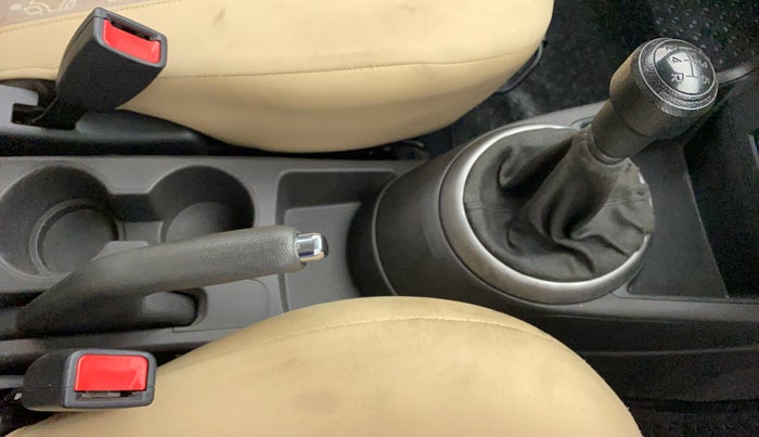 2013 Hyundai i20 MAGNA (O) 1.2, Petrol, Manual, 50,116 km, Gear Lever