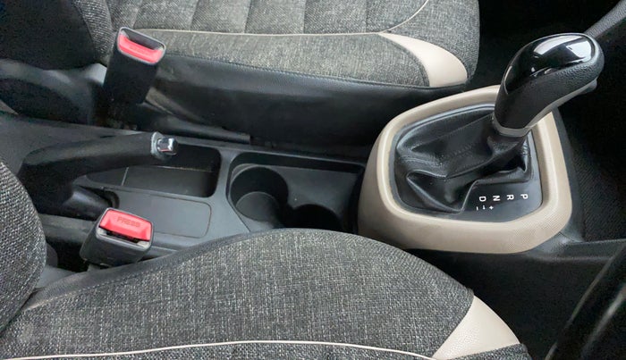 2015 Hyundai Grand i10 ASTA AT 1.2 KAPPA VTVT, Petrol, Automatic, 64,687 km, Gear Lever