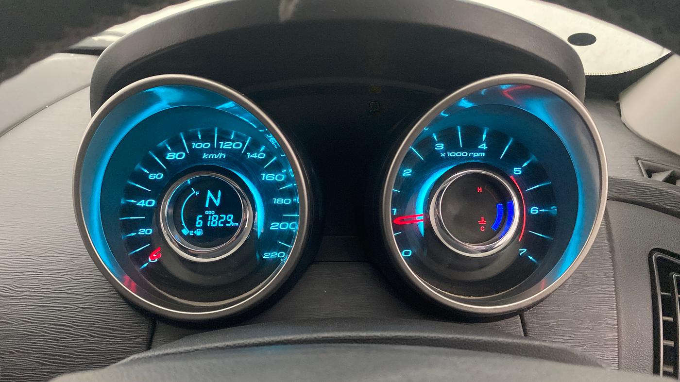 2020 Mahindra XUV500 W7, Diesel, Manual, 62,010 km, Odometer Image