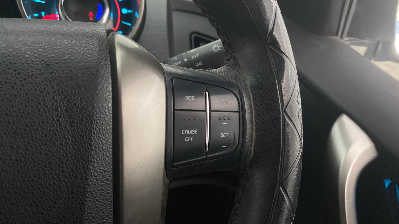 2020 Mahindra XUV500 W7, Diesel, Manual, 62,010 km, Adaptive Cruise Control