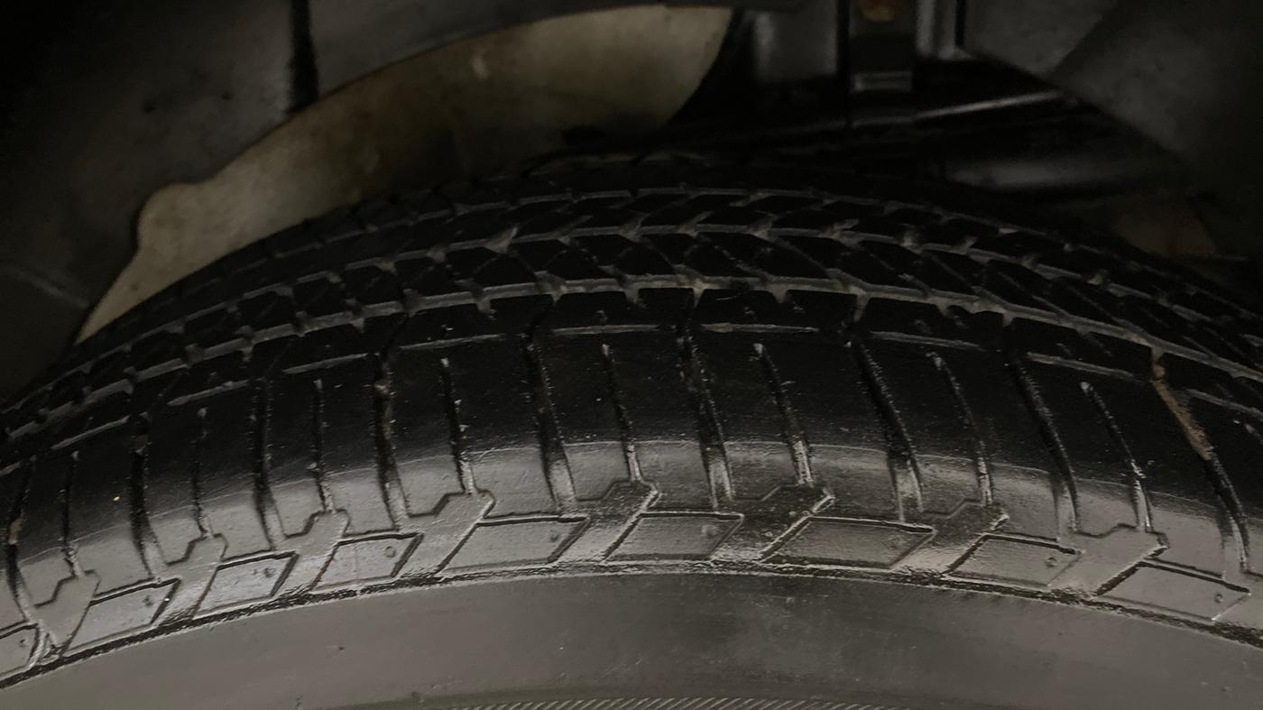2020 Mahindra XUV500 W7, Diesel, Manual, 62,010 km, Left Rear Tyre Tread