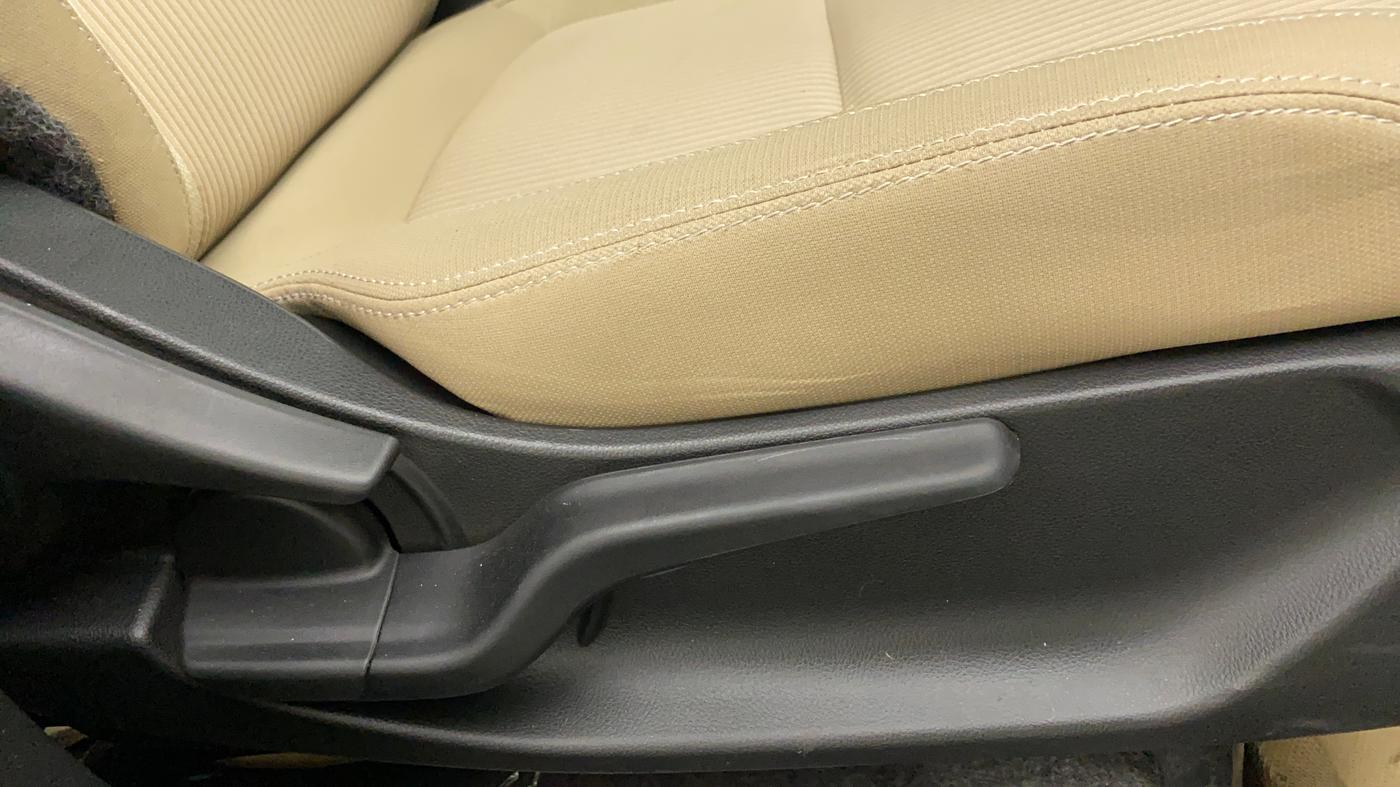 2022 Honda Amaze 1.2L I-VTEC VX, Petrol, Manual, 11,935 km, Driver Side Adjustment Panel