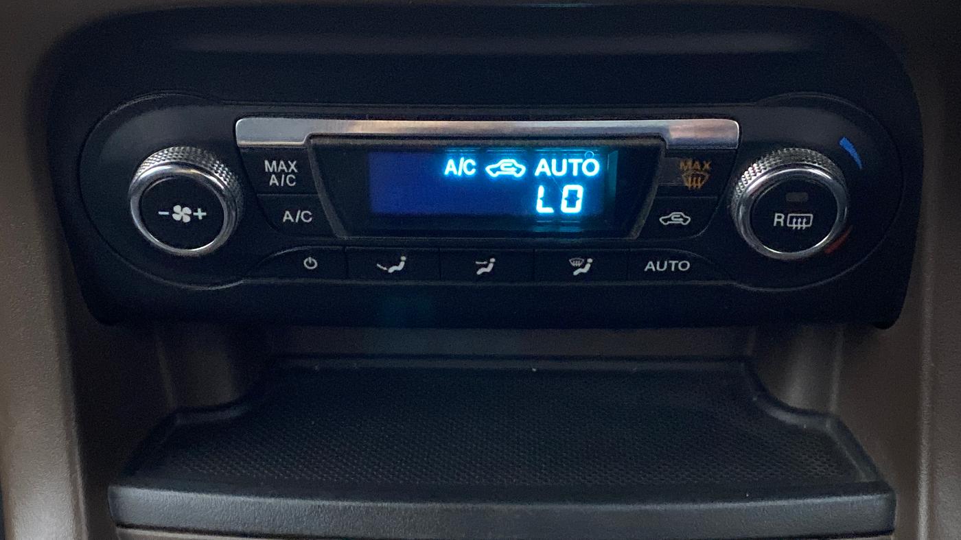 2018 Ford FREESTYLE TITANIUM 1.2 TI-VCT MT, Petrol, Manual, 49,580 km, Automatic Climate Control