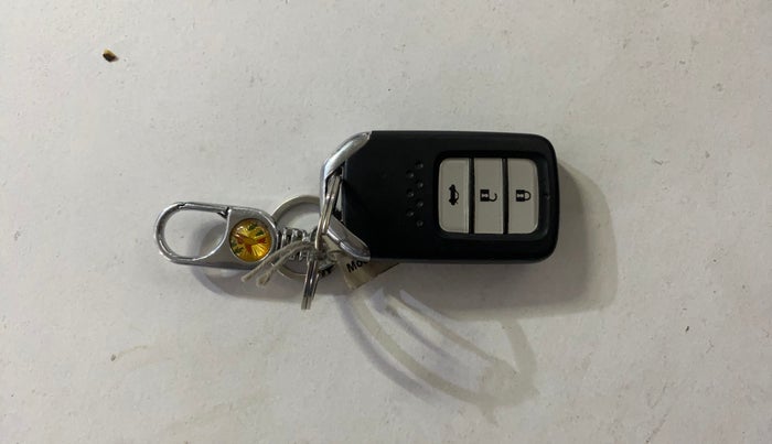 2018 Honda City 1.5L I-VTE V CVT, Petrol, Automatic, 68,627 km, Key Close Up