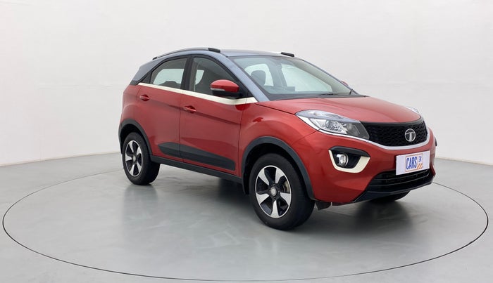 2018 Tata NEXON XZA + 1.2 PETROL A/T, Petrol, Automatic, 31,832 km, Right Front Diagonal