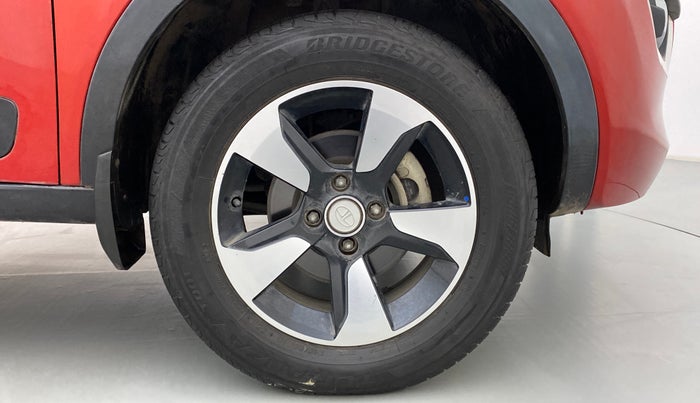 2018 Tata NEXON XZA + 1.2 PETROL A/T, Petrol, Automatic, 31,832 km, Right Front Wheel