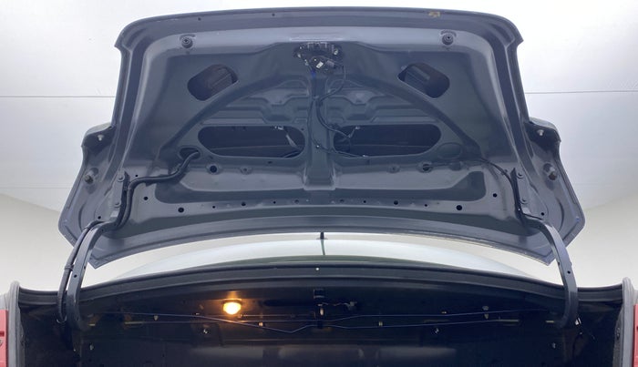 2017 Maruti Dzire VDI, Diesel, Manual, 64,788 km, Boot Door Open