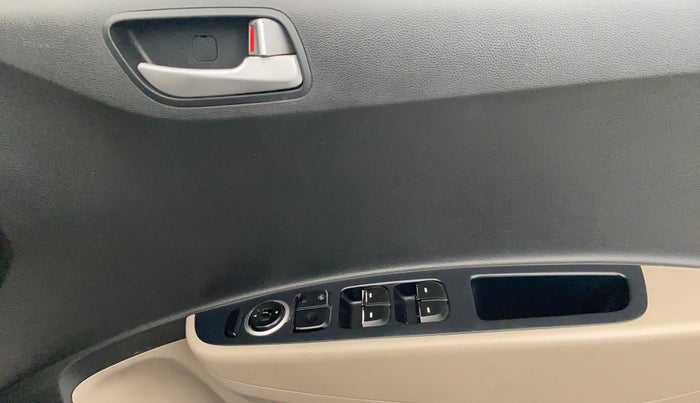 2014 Hyundai Xcent SX 1.2, Petrol, Manual, 89,519 km, Driver Side Door Panels Control