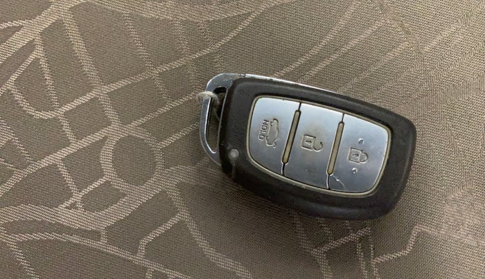 2014 Hyundai Xcent SX 1.2, Petrol, Manual, 89,519 km, Key Close Up