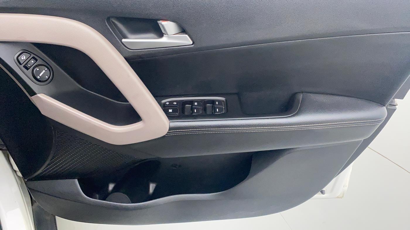 2018 Hyundai Creta 1.6 SX (O) VTVT, Petrol, Manual, 34,283 km, Driver Side Door Panels Control