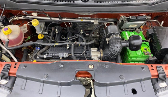 2018 Mahindra KUV 100 NXT K8 P 6 STR, Petrol, Manual, 31,767 km, Open Bonet