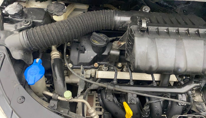 2013 Hyundai i10 SPORTZ 1.2, Petrol, Manual, 40,837 km, Engine View - Right