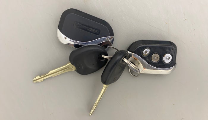 2013 Hyundai i10 SPORTZ 1.2, Petrol, Manual, 40,837 km, Key Close Up