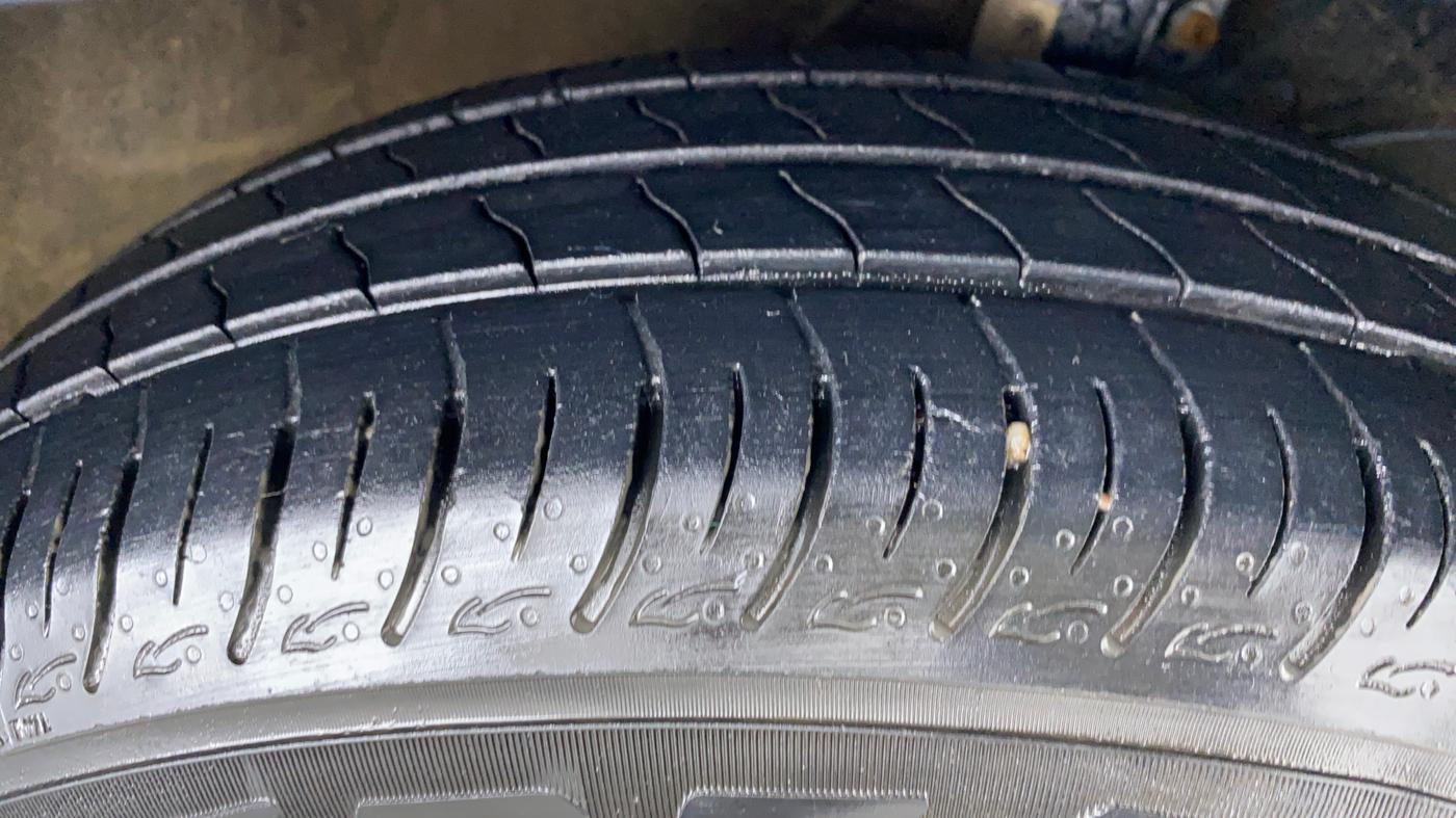 2020 Maruti Baleno DELTA PETROL 1.2, Petrol, Manual, Right Front Tyre Tread