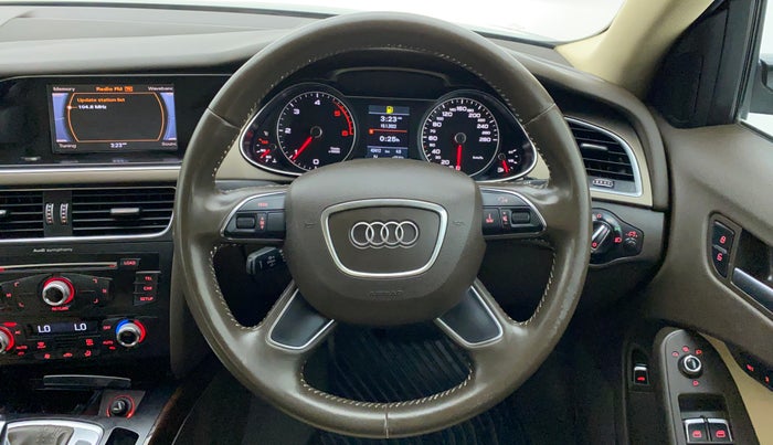 2013 Audi A4 2.0 TDI S LINE, Diesel, Automatic, 43,615 km, Steering Wheel Close Up