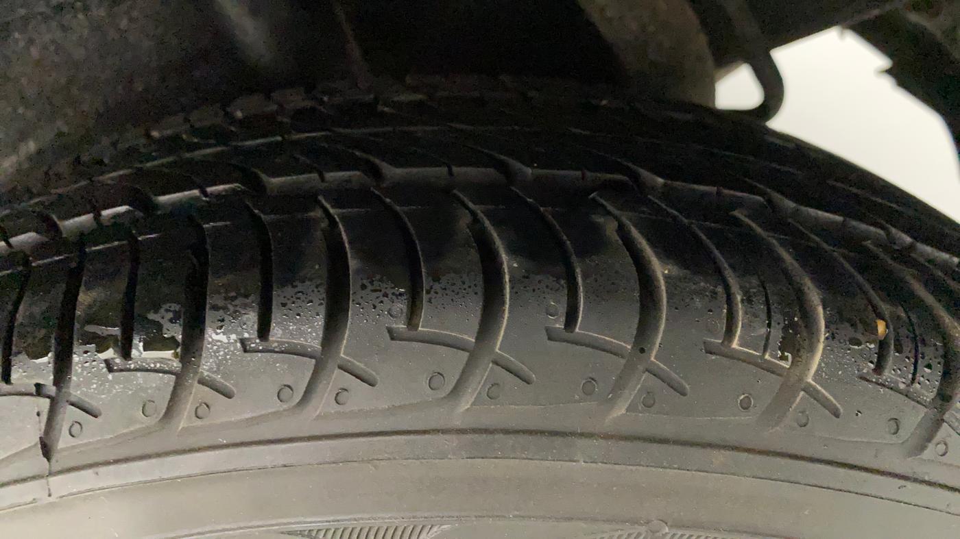 2018 Maruti Celerio X ZXI (O) AMT, Petrol, Automatic, 50,392 km, Left Rear Tyre Tread