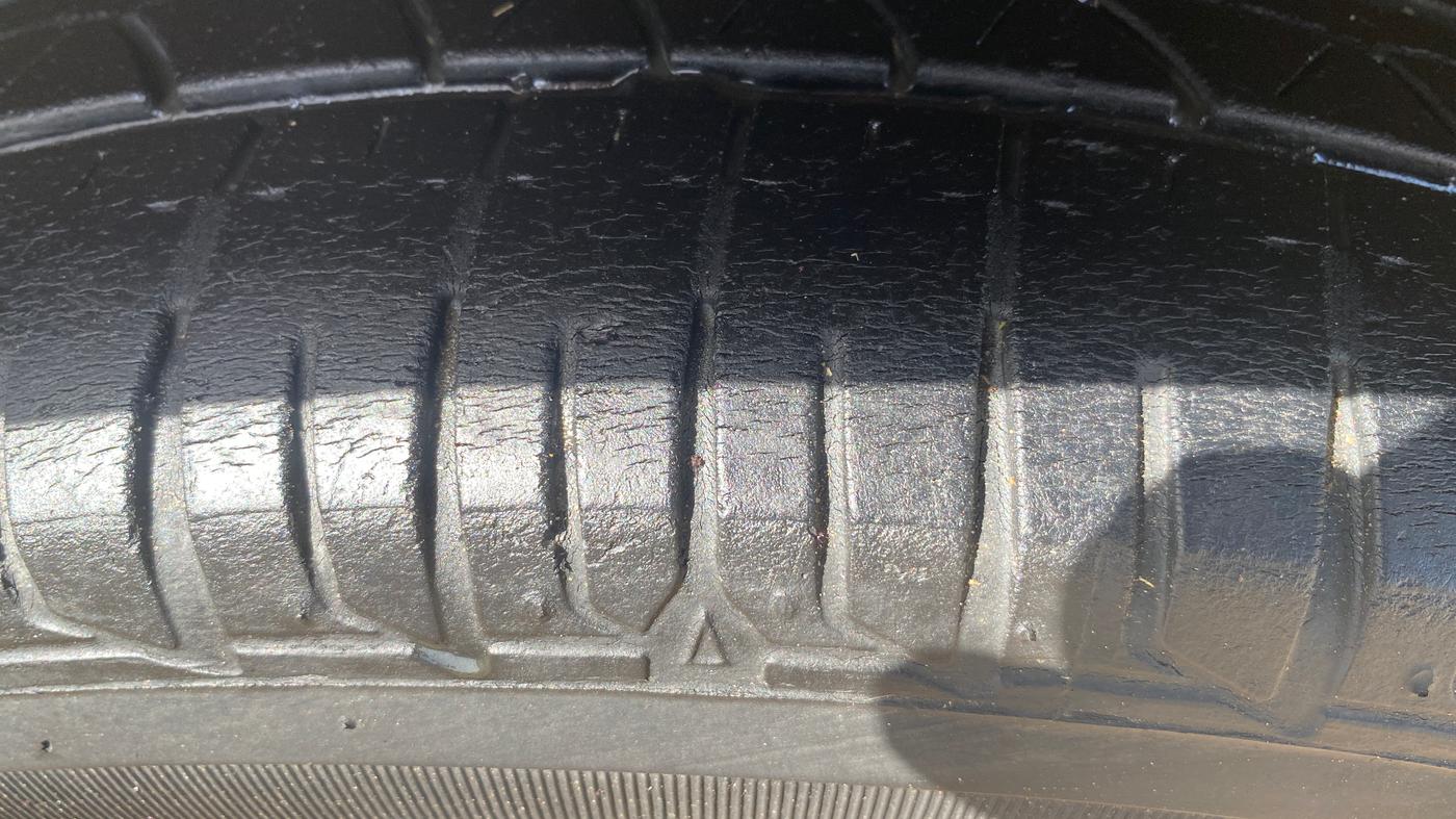 2013 Honda Amaze 1.2L I-VTEC S, Petrol, Manual, 82,354 km, Left Front Tyre Tread