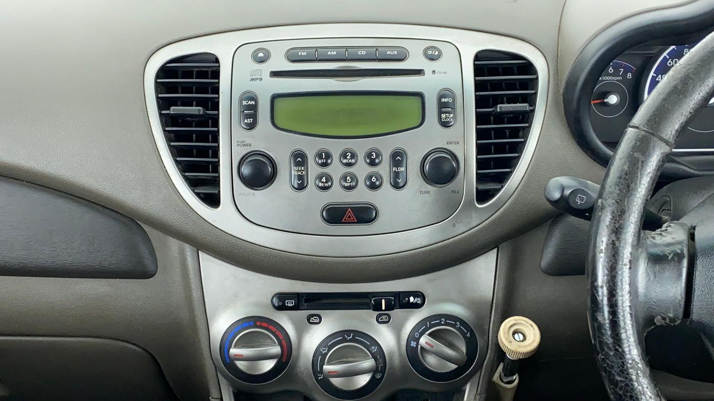 2012 Hyundai i10 SPORTZ 1.2 AT KAPPA2, Petrol, Automatic, 62,918 km, Air Conditioner