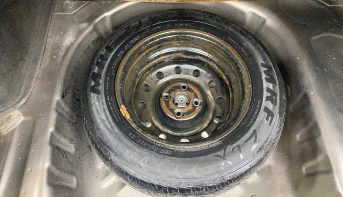 2018 Maruti Dzire VXI AMT, Petrol, Automatic, 52,857 km, Spare Tyre