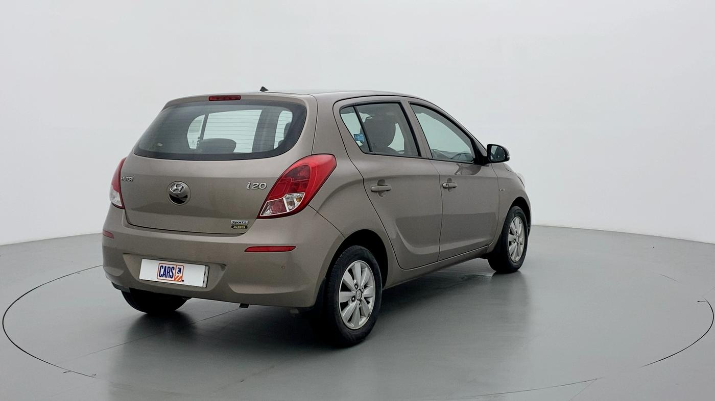 2013 Hyundai i20 SPORTZ 1.2 VTVT, Petrol, Manual, 49,600 km, Right Back Diagonal