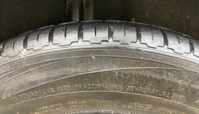 2017 Ford Ecosport TITANIUM 1.5L PETROL AT, Petrol, Automatic, 94,594 km, Right Rear Tyre Tread