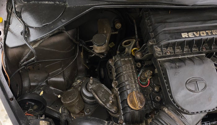 2017 Tata Tiago XM PETROL, Petrol, Manual, 54,305 km, Engine View - Right