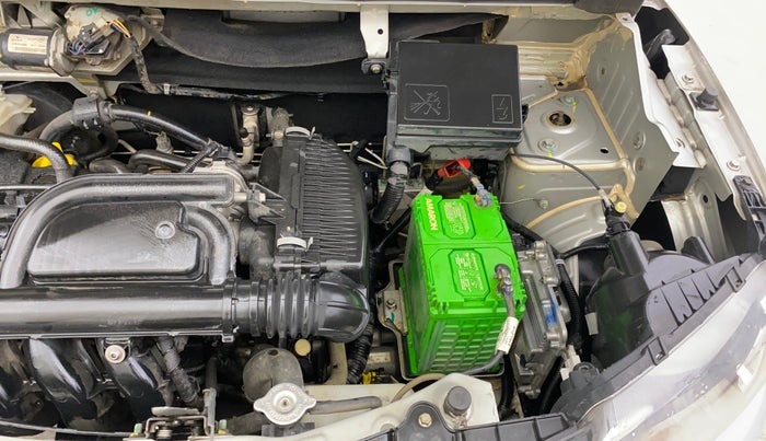 2019 Renault Kwid RXT 1.0 AMT (O), Petrol, Automatic, 28,924 km, Engine View - Left