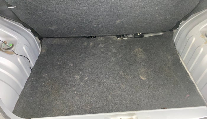 2019 Renault Kwid RXT 1.0 AMT (O), Petrol, Automatic, 28,924 km, Boot Inside