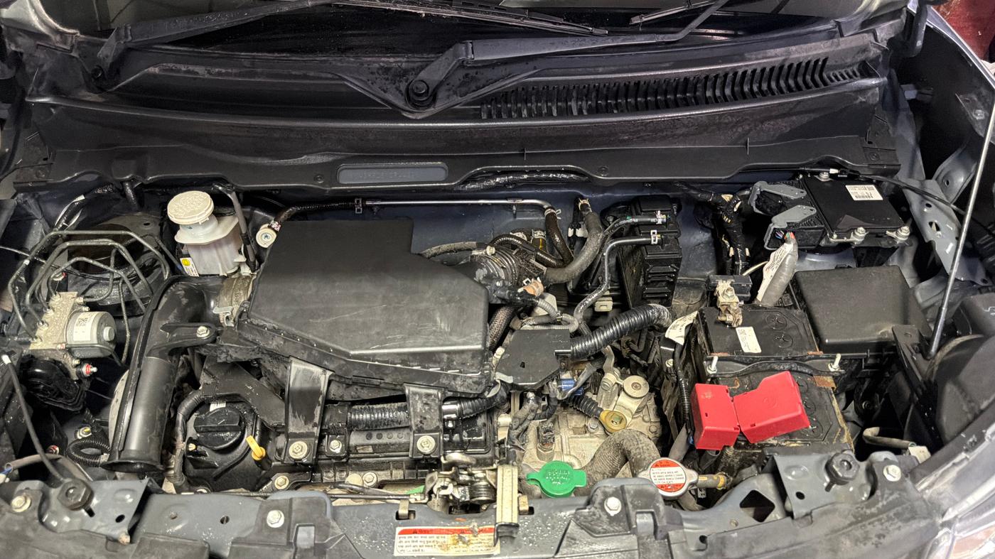 2023 Maruti S PRESSO VXI, Petrol, Manual, 31,712 km, Engine View