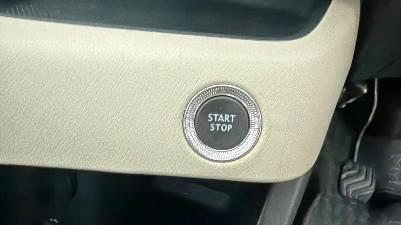 2021 Nissan MAGNITE XV MT, Petrol, Manual, 19,319 km, Keyless Start/ Stop Button